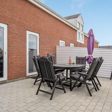 Apartment Mariam - 2-3km From The Sea By Interhome