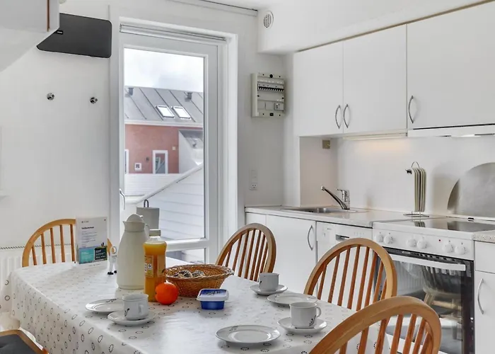 Mariam - 2-3km From The Sea By Interhome *